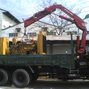 Kiuckle Type Crane